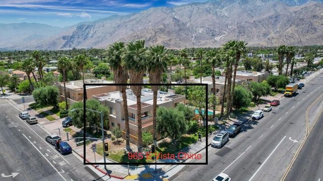 965 E Vista Chino, Palm Springs