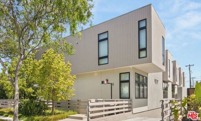 3808 College Avenue, Culver City