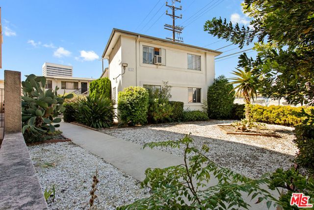 1815 Greenfield Avenue, Los Angeles