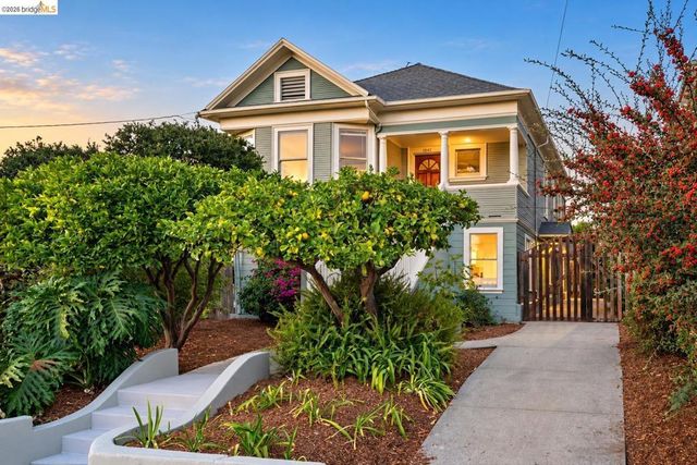 1824 E 24th St, Oakland
