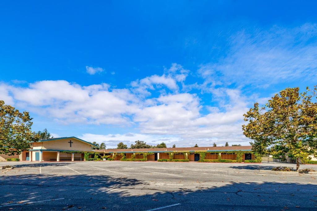 Photo of Listing #ML81950749