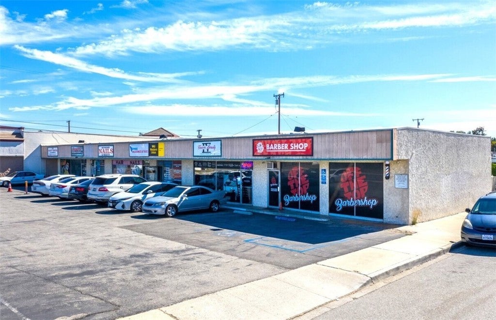 Photo of Listing #IV24135325