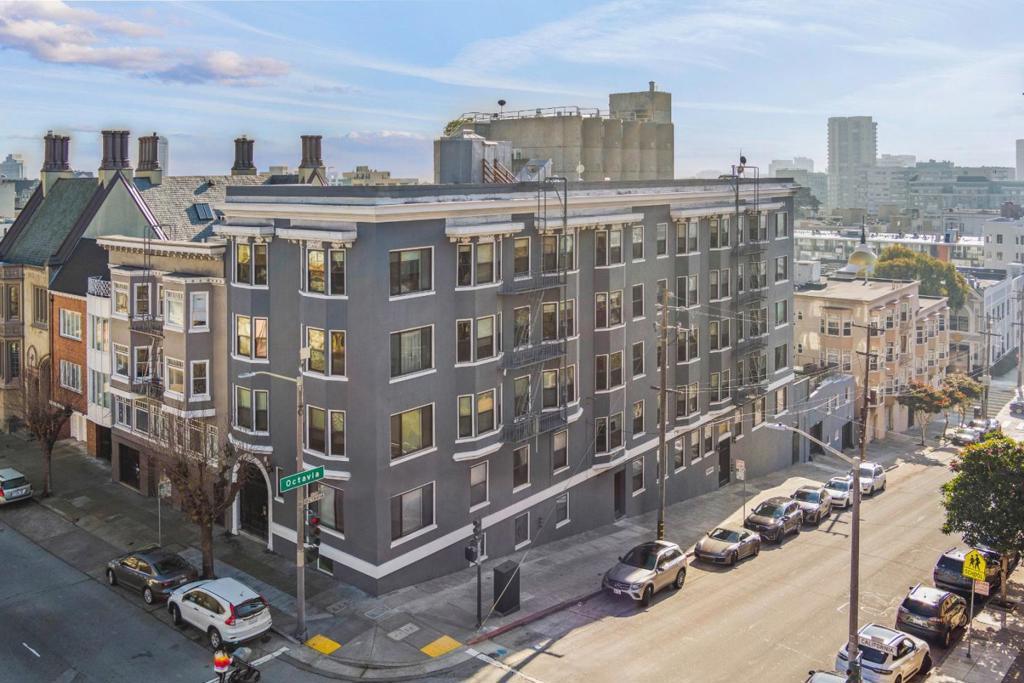 Photo of Listing #ML81993743