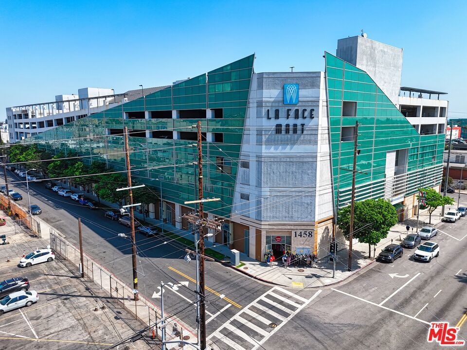 Photo of Listing #25547235