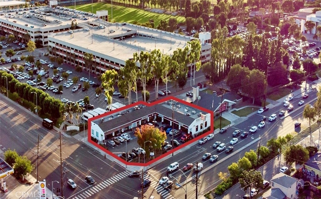 Photo of Listing #OC25223056