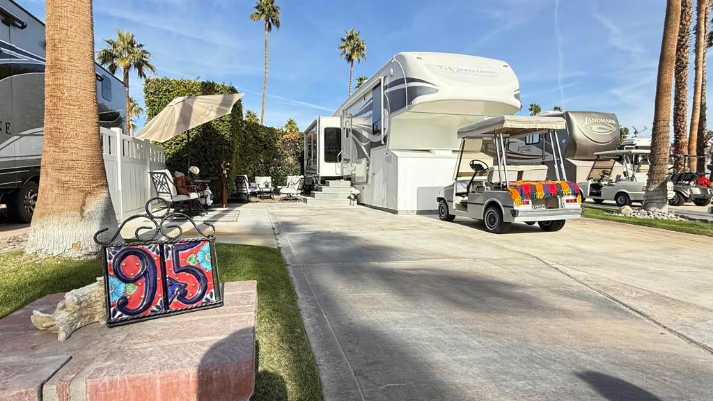 Photo of Listing #NDP2500845