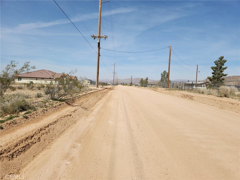 Photo of Listing #IV25069360