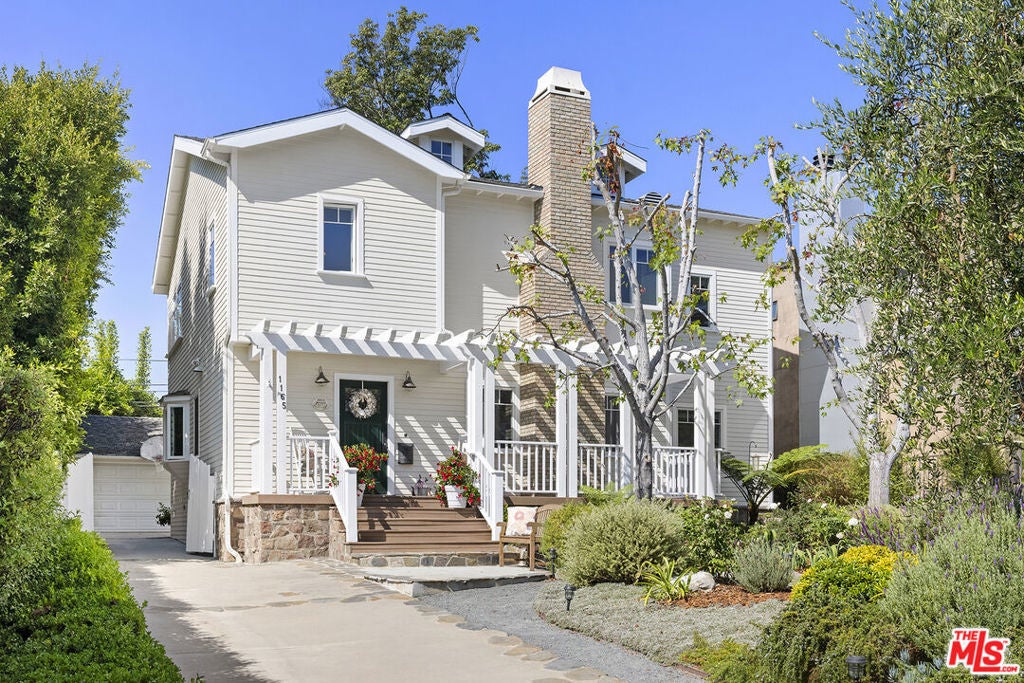 Photo of Listing #25523667