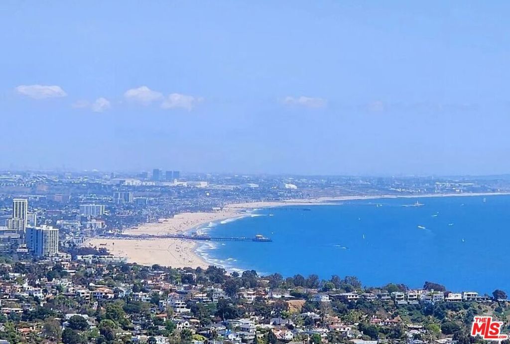 Photo of Listing #25524947