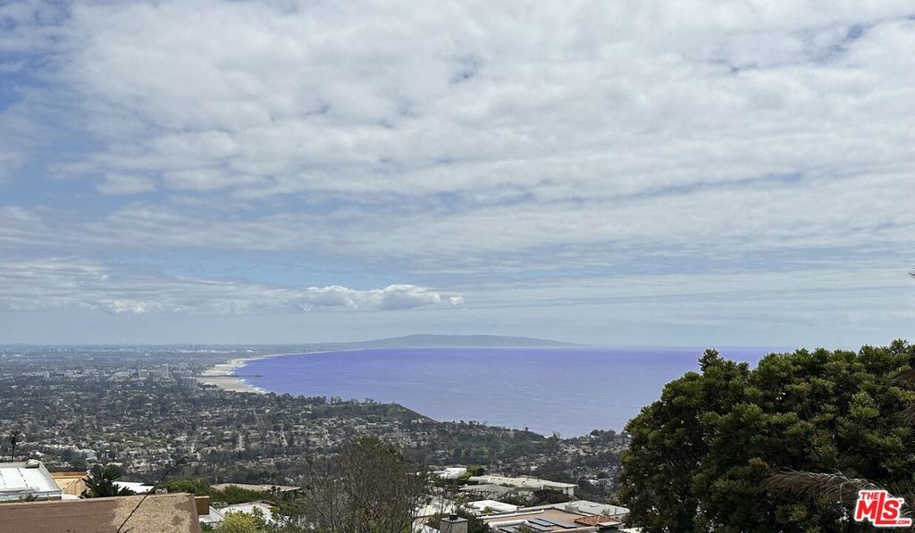 Photo of Listing #25525887