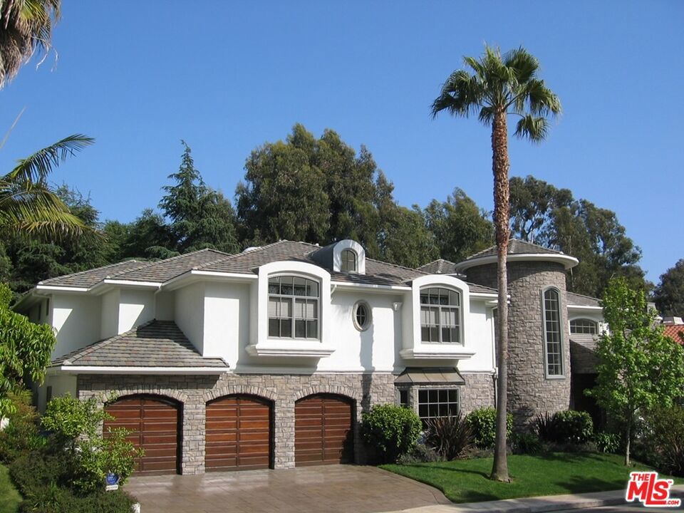 Photo of Listing #25528317