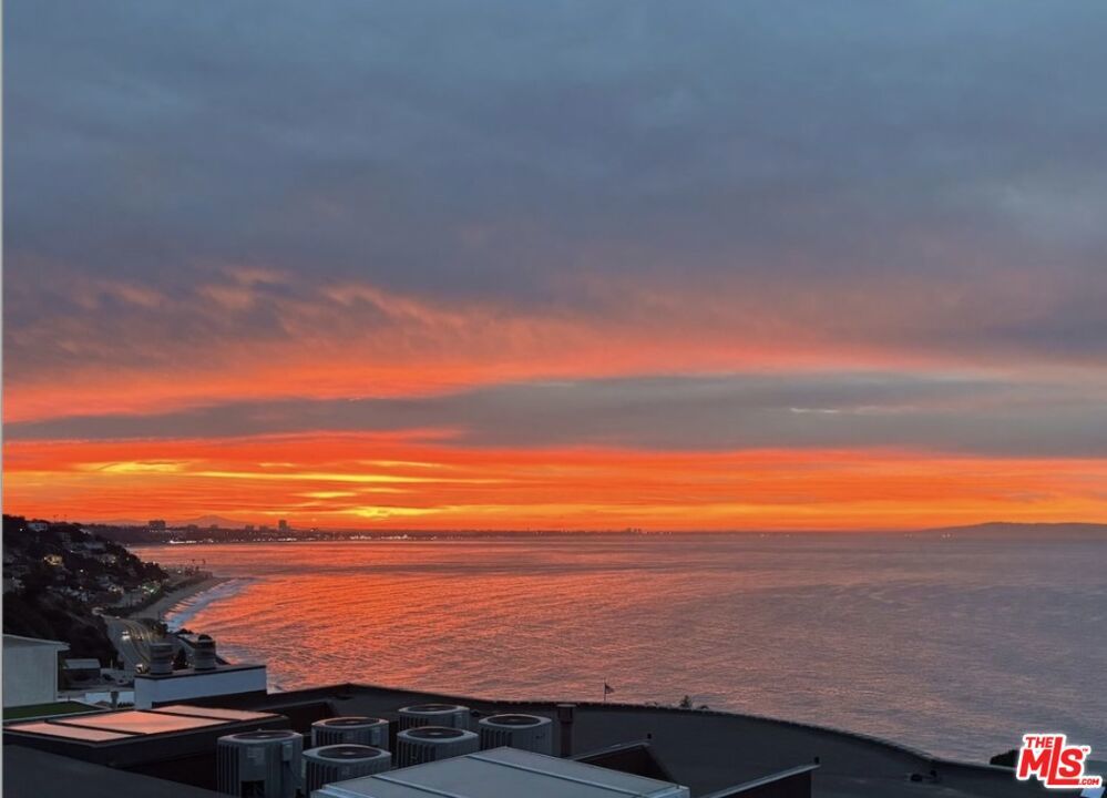 Photo of Listing #25534253