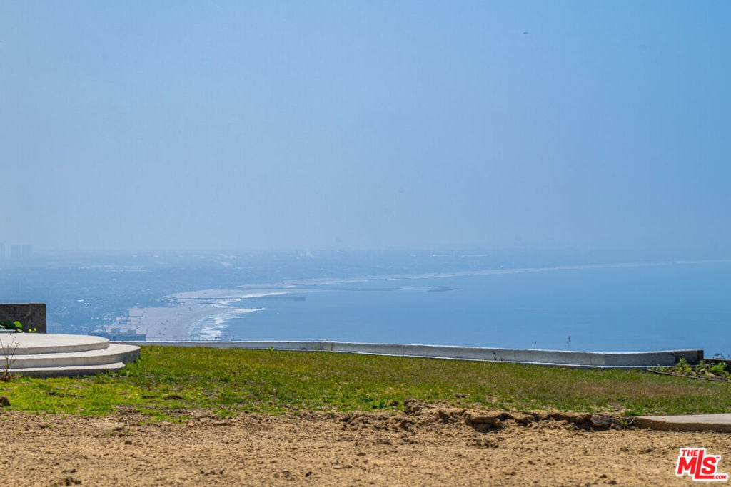 Photo of Listing #25533493