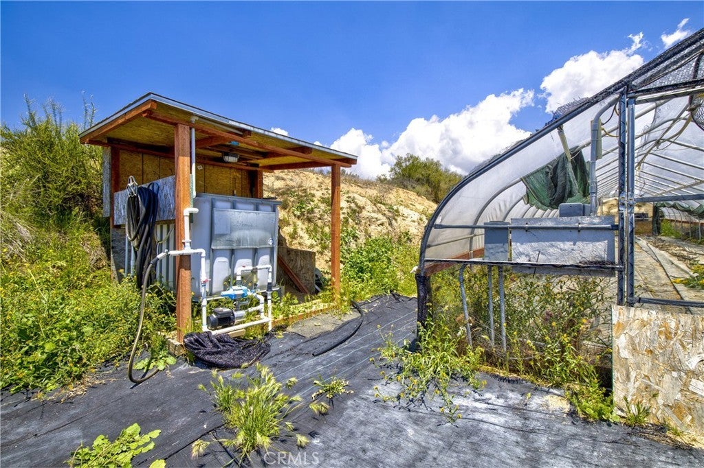 Photo of Listing #IV25103554