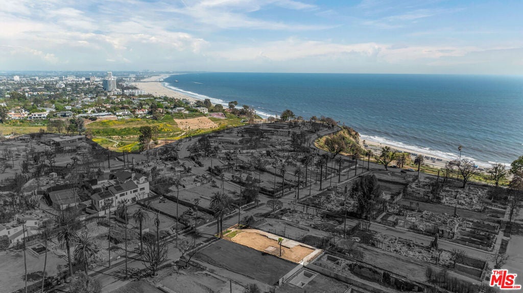 Photo of Listing #25536189