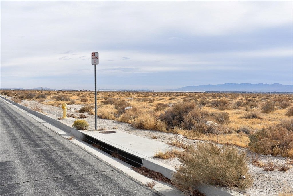 Photo of Listing #SR25133091