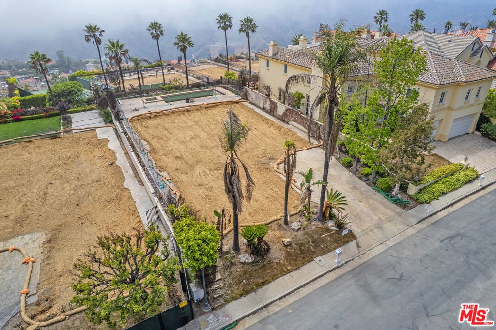 Photo of Listing #25552447