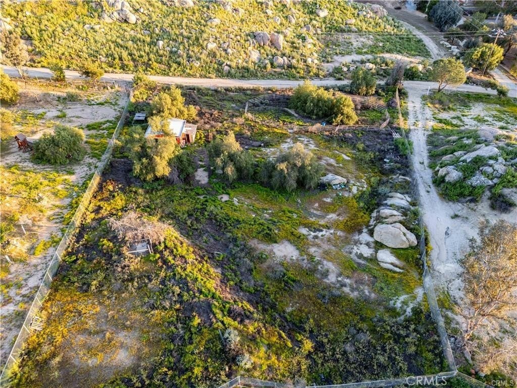 Photo of Listing #DW25142736