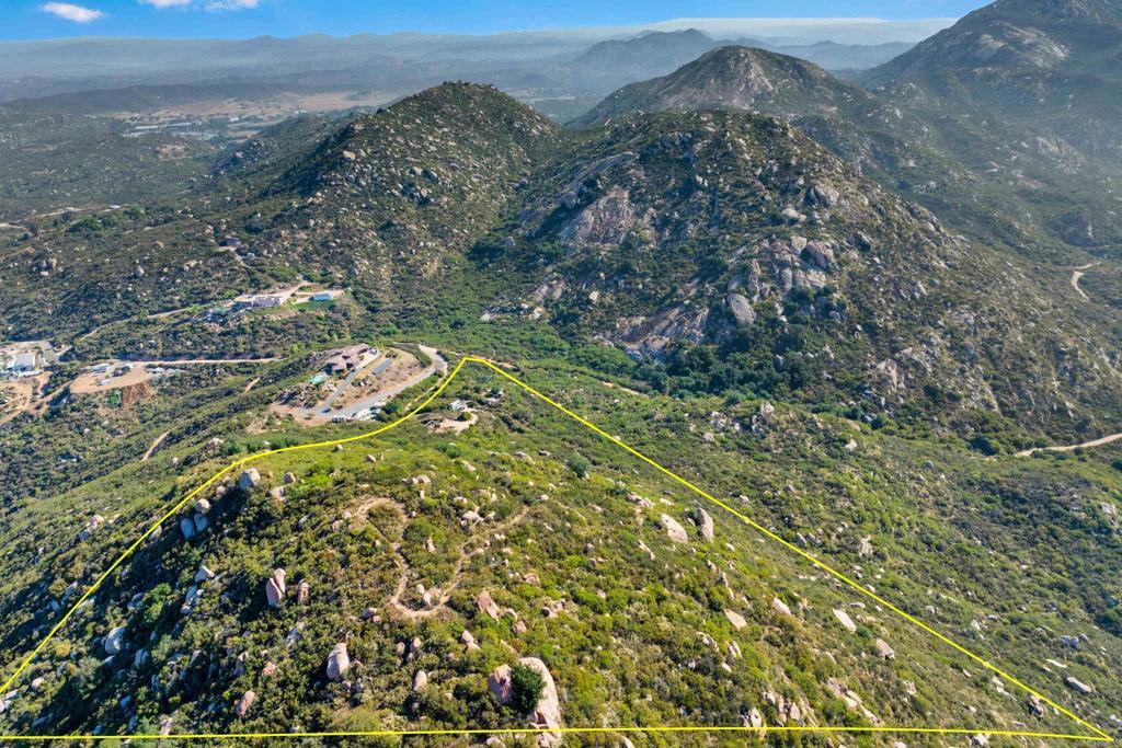 Photo of Listing #PTP2505486