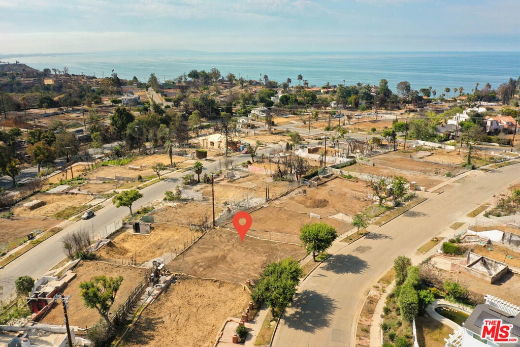 Photo of Listing #25567409