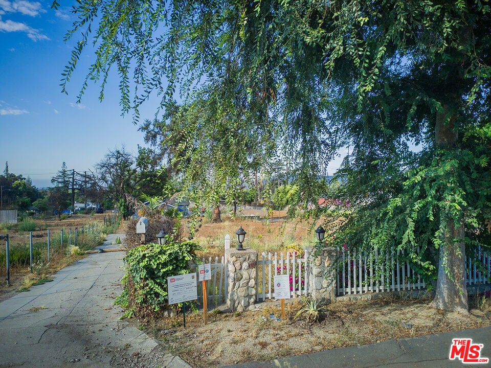 Photo of Listing #25568103