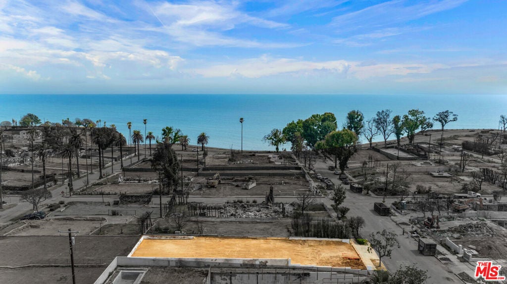 Photo of Listing #25568935