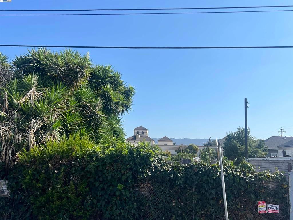 Photo of Listing #41106440