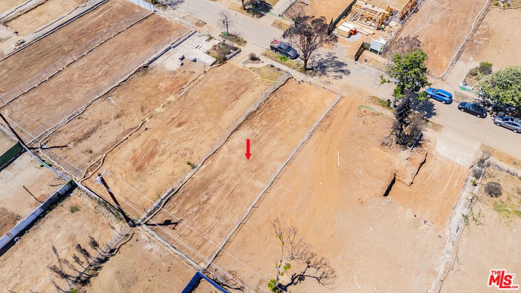 Photo of Listing #25575173