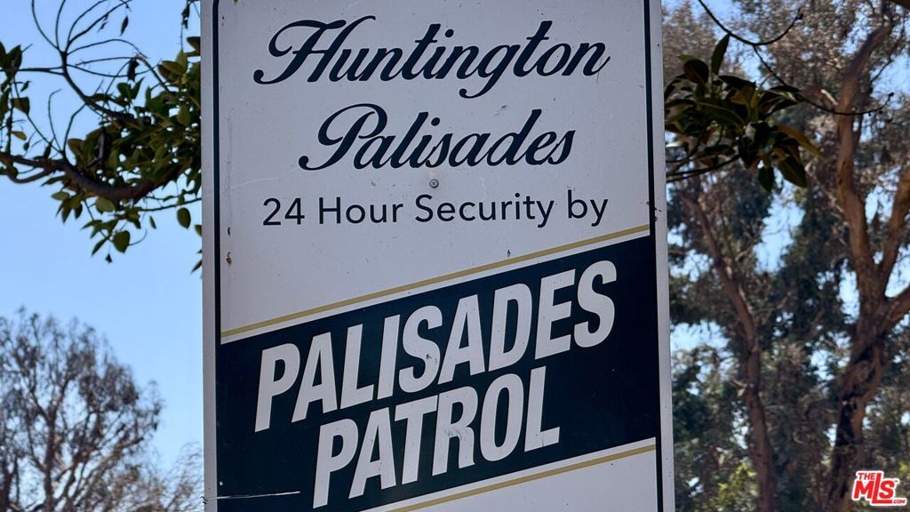 Photo of Listing #25574227