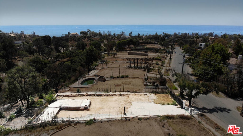 Photo of Listing #25574849