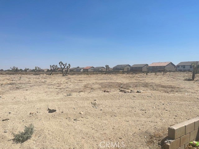 Photo of Listing #DW25180929