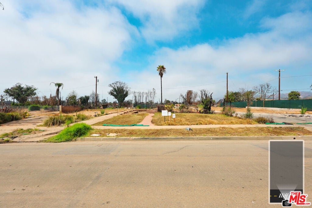 Photo of Listing #25577861