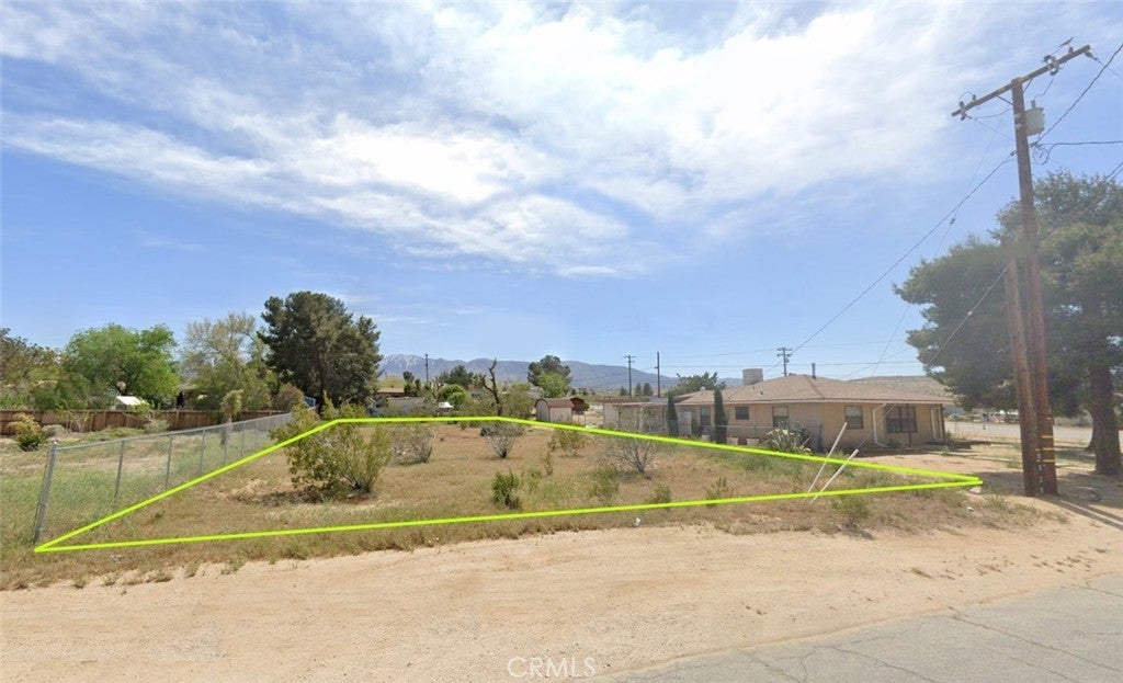 Photo of Listing #IV25193543