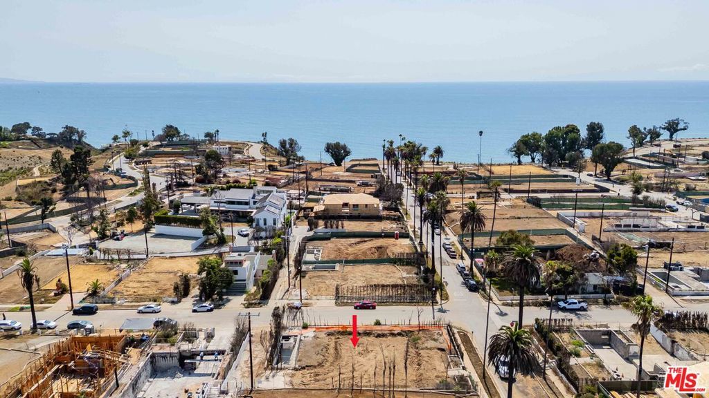 Photo of Listing #25590305