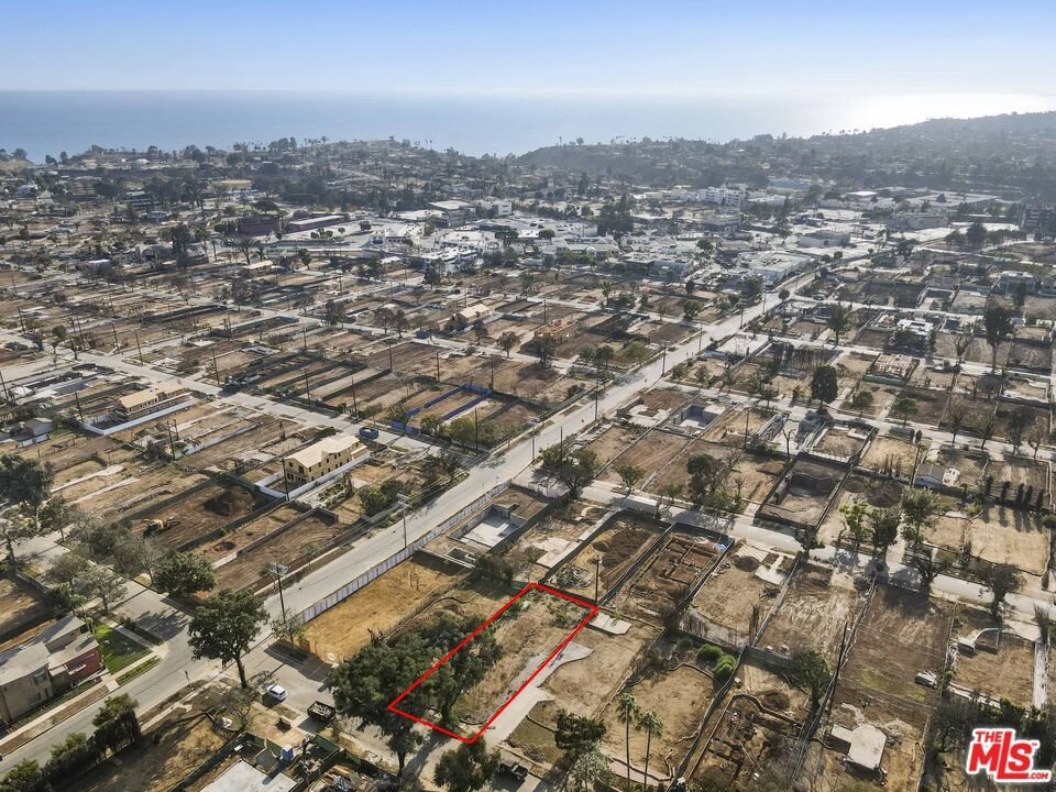 Photo of Listing #25592795