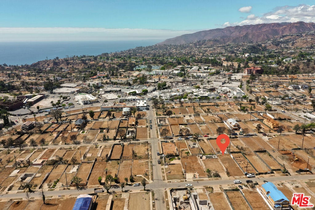 Photo of Listing #25596137