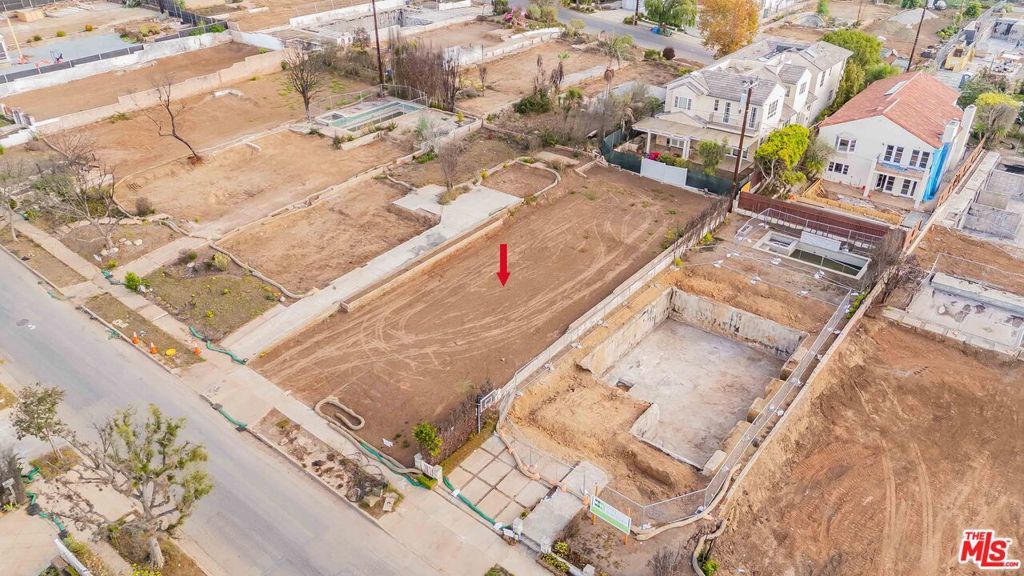 Photo of Listing #25596631