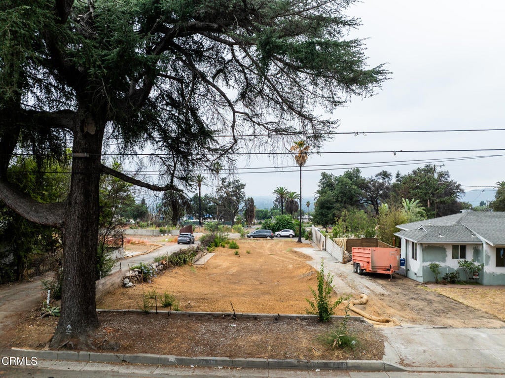 Photo of Listing #P1-24327