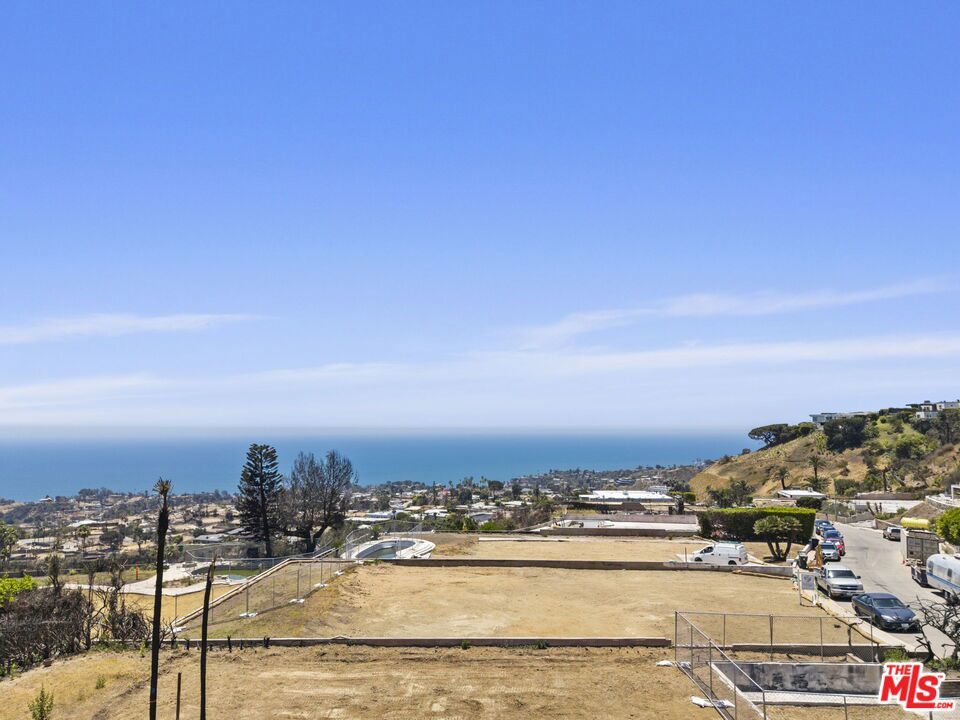 Photo of Listing #25603759