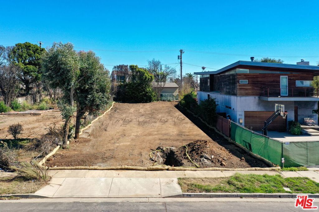 Photo of Listing #25606009