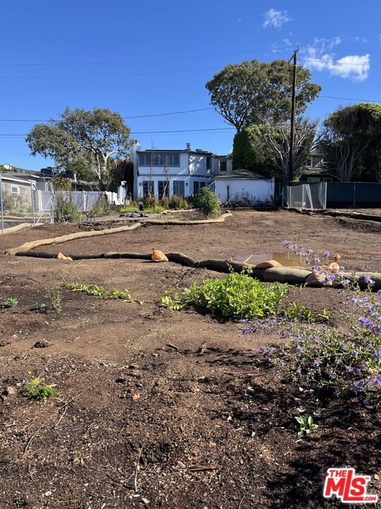 Photo of Listing #25605955