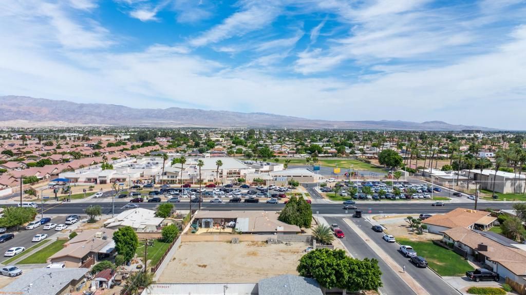 81458 Alberta Avenue, Indio