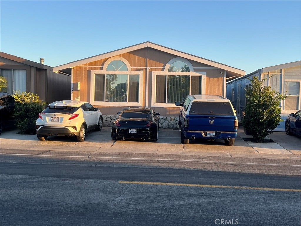 Photo of Listing #OC24180196