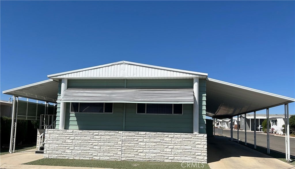 Photo of Listing #HD24206984