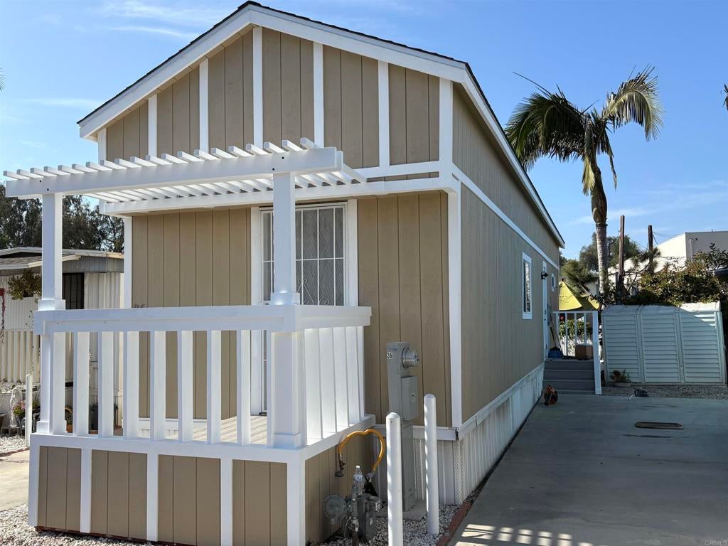 Photo of Listing #NDP2409381