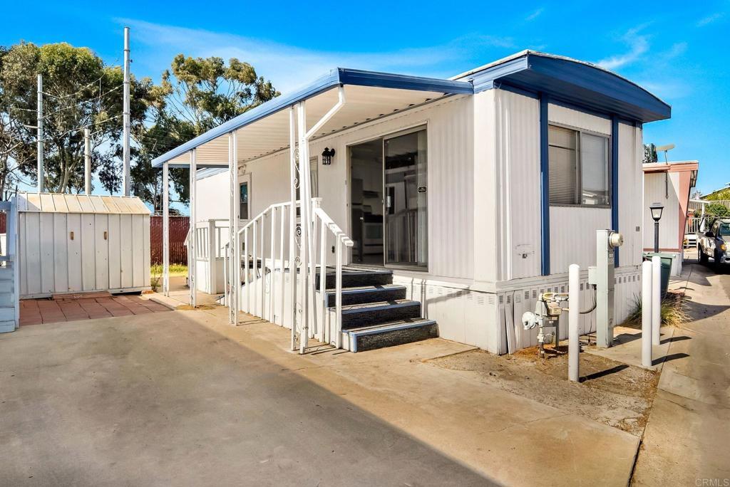 Photo of Listing #PTP2406855