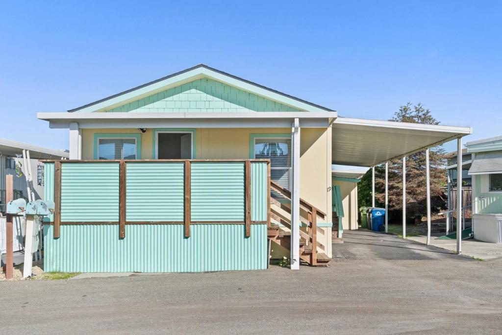 Photo of Listing #ML81989442