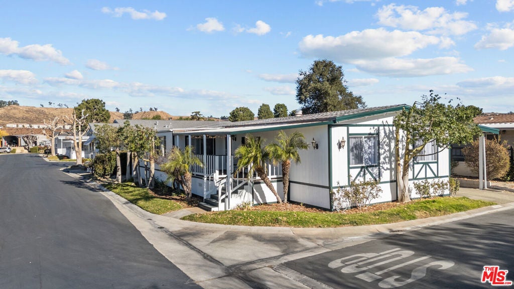 Photo of Listing #25483511