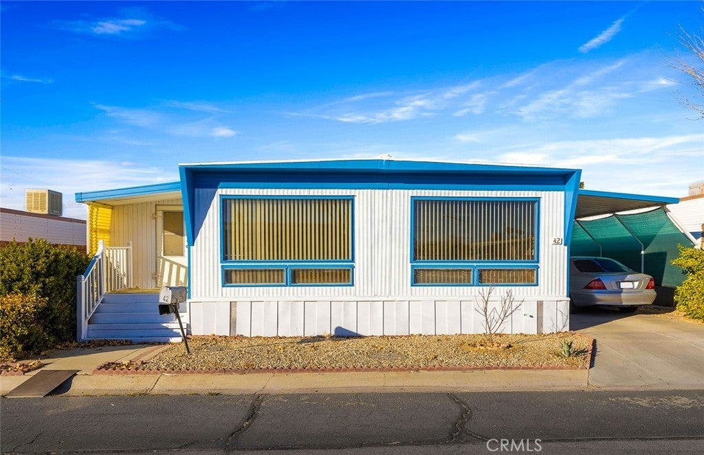 Photo of Listing #SR25020323