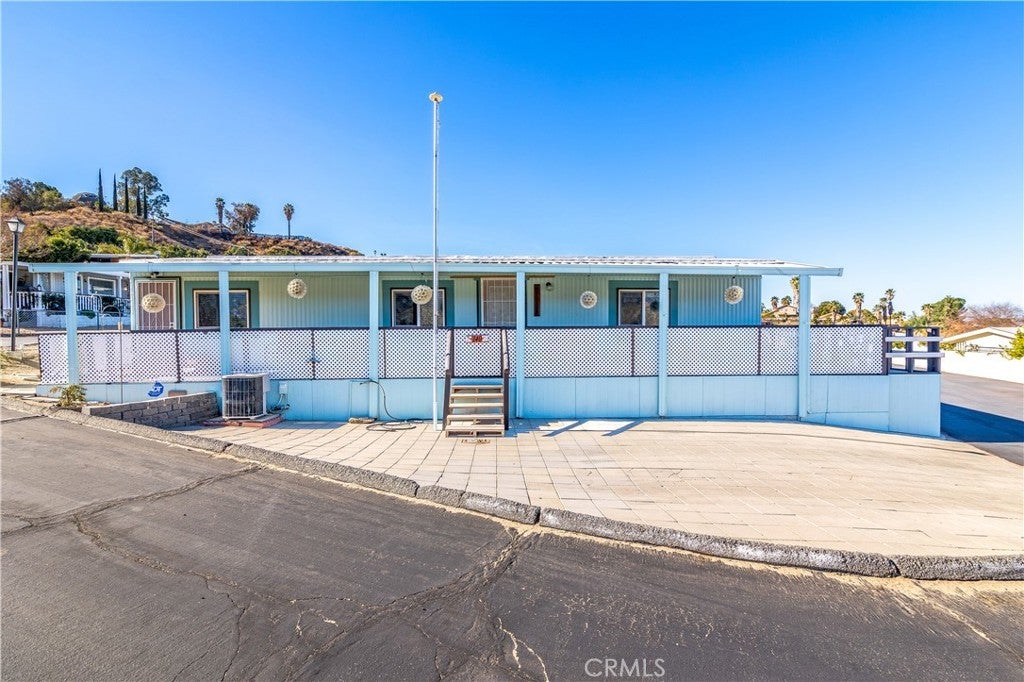 Photo of Listing #SW25025864